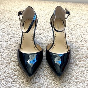 Never worn! Adrienne Vittadini Black Patent Pump Heels 7.5